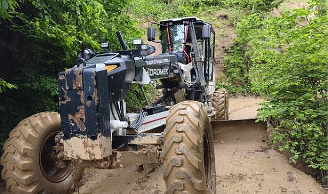Trabzon’da sel ve heyelan sonrası ekipler harekete geçti