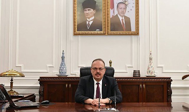 Vali Canbolat, Başak Çocuk Evi'ni ziyaret etti
