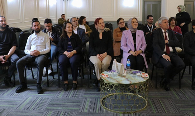 Van'da alzheimer hastalığına yönelik farkındalık paneli düzenlendi