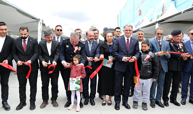 Van'da Kitap Fuarı açıldı