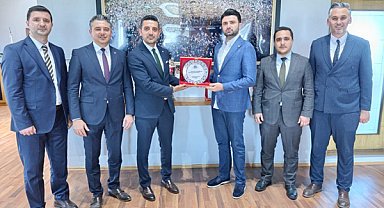 Vergi Müfettişleri Derneği Bursa Şubesi’nden Bursaspor’a tebrik ziyareti