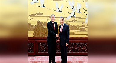 Wang Yi, ABD senato heyetiyle görüştü