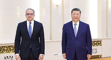 Xi Jinping, UNESCO Genel Direktörü ile bir araya geldi