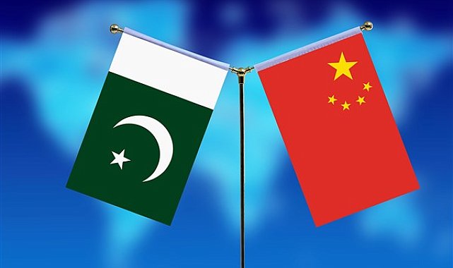 Xi ve Zerdari’den diplomatik ilişkilerin 75. yılına kutlama