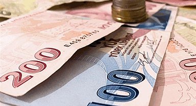 Yaşlı ve engelli aylıkları hesaplara yatırılmaya başladı