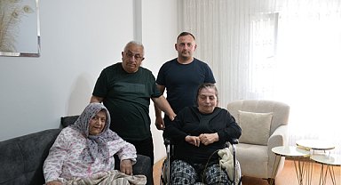 30 yıllık hasret sona erdi: Trabzon’da anne-kız kavuşması