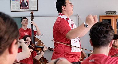 A Milli Takım Beste Yarışmasını Bizim Çocuklar kazandı