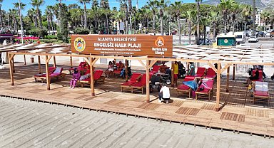 Alanya'da Aysultan Halk Plajı hizmete açıldı