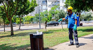 Antalya'da toplu kullanım alanlarında ilaçlama çalışması yapıldı