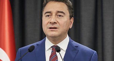 Babacan: Doğru zamanda, tarihin en doğru yerindeyiz
