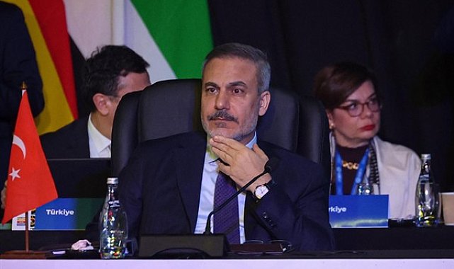 Bakan Fidan, Sofya’da Bulgaristan Cumhurbaşkanı Yotova tarafından kabul edildi
