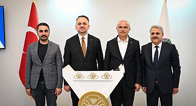 Bakan Yardımcısı Eminoğlu, Malatya Büyükşehir Belediyesini ziyaret etti