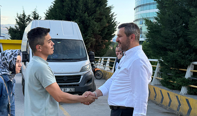 Başkan Çetinkaya Şirinevler Salı Pazarı’nı ziyaret etti