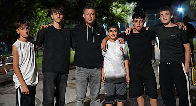 Başkan Sarıkurt, park ziyaretlerinde vatandaşlarla buluştu