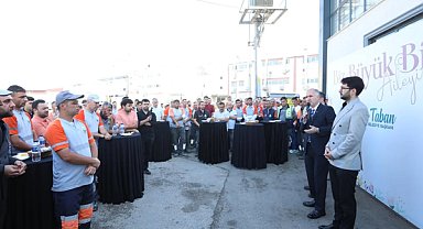 Başkan Taban, temizlik işleri personeliyle bir araya geldi