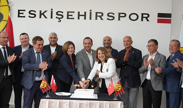 Başkan Ünlüce’den, Eskişehirspor’a ziyaret