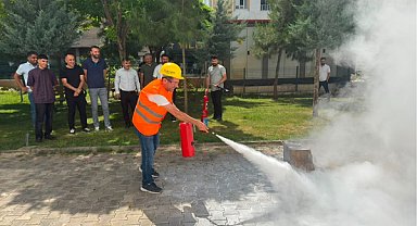 Batman İŞKUR'da yangın söndürme tatbikatı