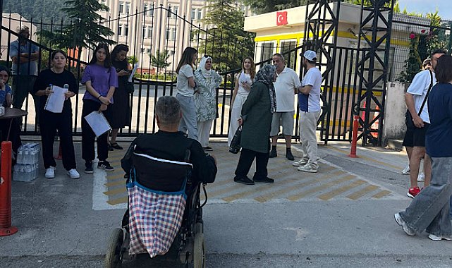 Bursa’da özel gereksinimli öğrenci, sınava ulaştırıldı