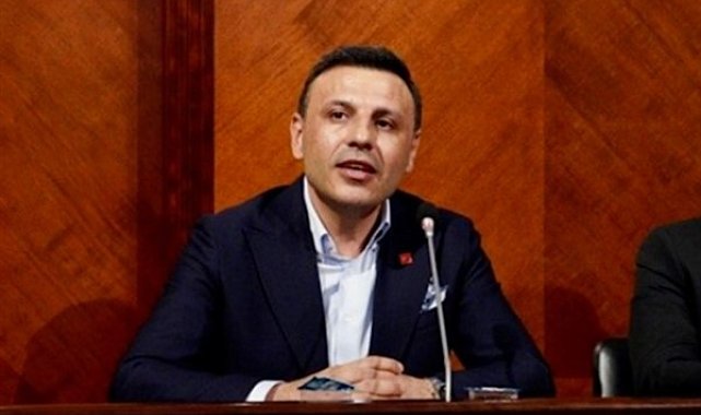 Çelik: Meclis kapısında demokrasi nöbetindeyiz