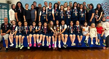 Çiftçi: Çayırova Belediyesi sporcuları başarılarına yenilerini ekledi
