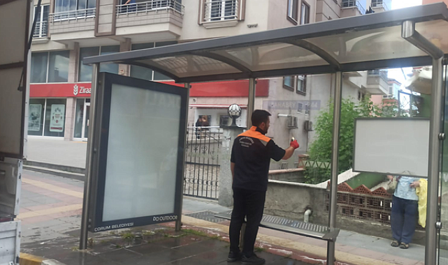 Çorum'da duraklarda temizlik, bakım ve onarım çalışmaları sürüyor