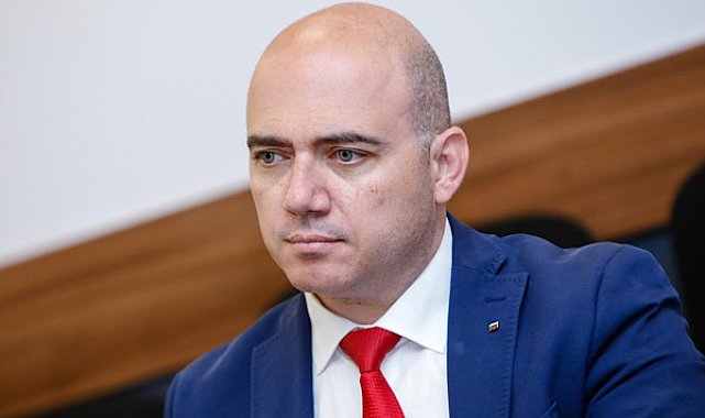 Dimitrov, Karadeniz kıyısındaki akaryakıt sızıntılarıyla ilgili bilgi talep etti