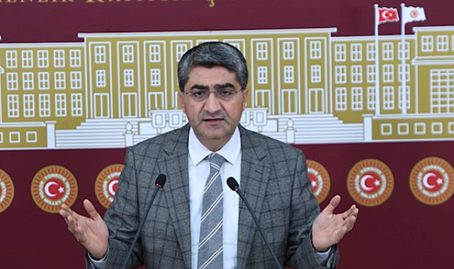 Ekmen’den AK Parti’ye Meclis gündemi eleştirisi