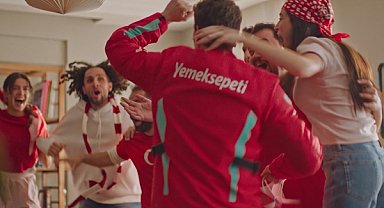Futbol heyecanı yüzde 50’ye varan indirimler ve geniş hizmet saatleriyle Yemeksepeti’nde