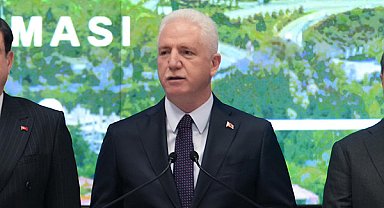 Gül: Sevincimizi öğrencilerimizin huzurunu bozacak şekilde yaşamayalım