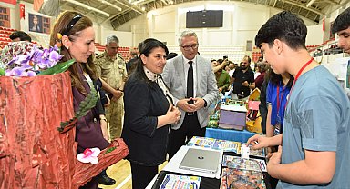 Harezmi Eğitim Modeli yıl sonu sergisi açıldı