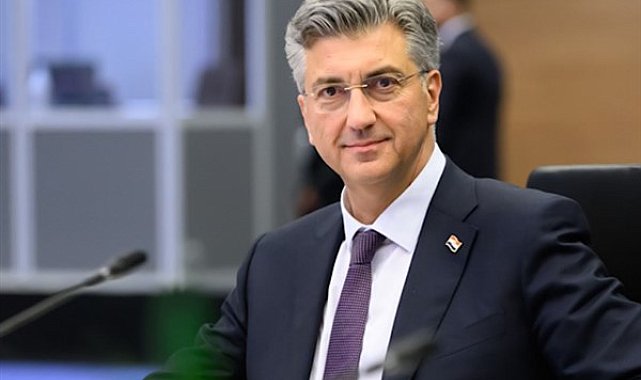 Hırvatistan Başbakanı Plenkovic, EPP Başkanı Weber ile bir araya geldi