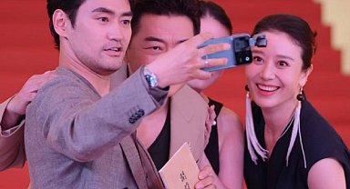 HONOR, Robot Phone’la sinema sahnesine çıktı