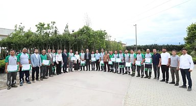 İnegöl Belediyesi’nden personele 332 saatlik bahçıvanlık eğitimi