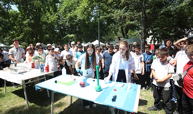 İnegöl’de TÜBİTAK 4006-C İlçe Bilim Festivali gerçekleştirildi