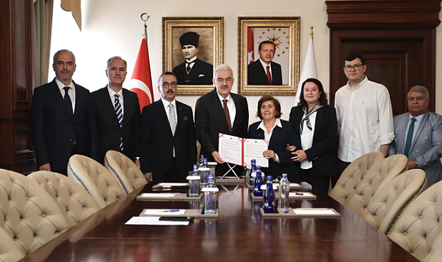 İnegöl’e 7 birimli yeni Aile Sağlığı Merkezi için protokol imza töreni düzenlendi