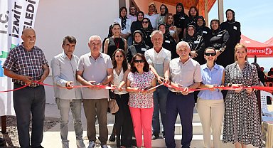 İZMEK kursiyerlerinin ürünleri Kurtdere’de sergilendi