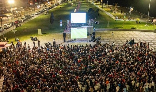 İzmir’de Dünya Kupası maçları dev ekranlarda izlenecek