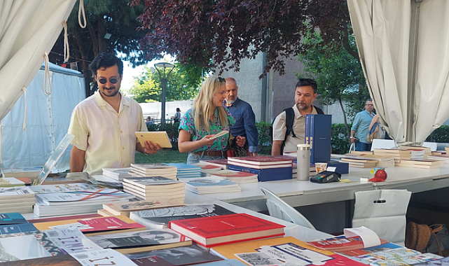 İzmir Kent Kitaplığı, Kadıköy Kitap Günleri’nde tanıtıldı
