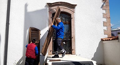 İzmir Kent Kütüphanesi’nde bakım ve onarım çalışmaları tamamlandı