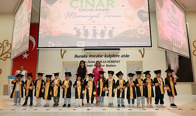 İzmit Belediyesi Çınar Çocuk Evlerinde mezuniyet töreni düzenlendi