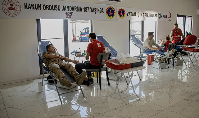 Jandarma’dan 187. kuruluş yıl dönümünde Kızılay’a kan bağışı