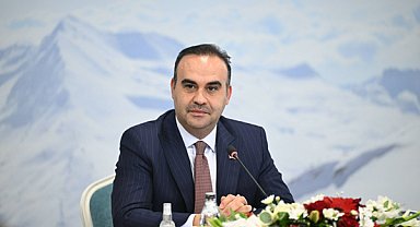 Kacır: Öğrenciler uluslararası olimpiyatlarda madalyalarla döndü