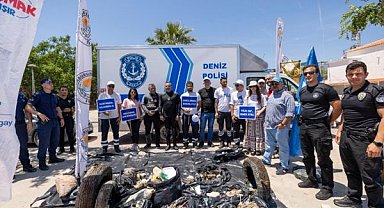 Karaburun’da 750 kilogram atık çıkarıldı