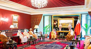 Katar Devlet Bakanı, Bahreyn Veliaht Prensi’nin GCC heyetleriyle görüşmesine katıldı