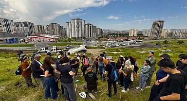 Kayseri'de 300 fidan toprakla buluştu