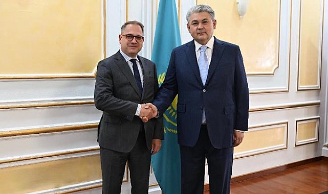 Kazakistan Dışişleri Bakanı Kosherbayev, Fransa Büyükelçisi Gioge’yi kabul etti