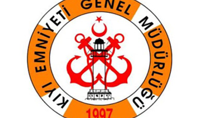 KEGM: İzmir ve İstanbul açıklarında sürüklenen iki tekne kurtarıldı