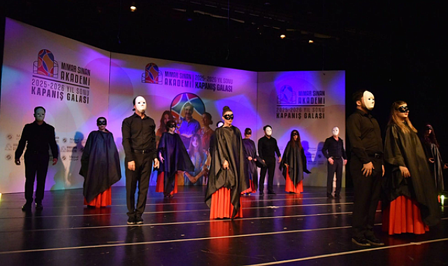 Kepez'de Mimar Sinan Akademi’den yıl sonu sanat gecesi