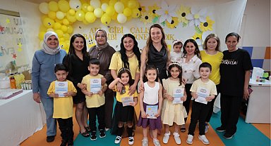 Konak Zeytinlik Mutlu Çocuklar Oyun Evleri’nde karne sevinci