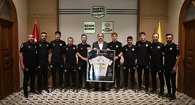 Konya Büyükşehir Belediyespor Bisiklet Takımı, Altay’ı ziyaret etti